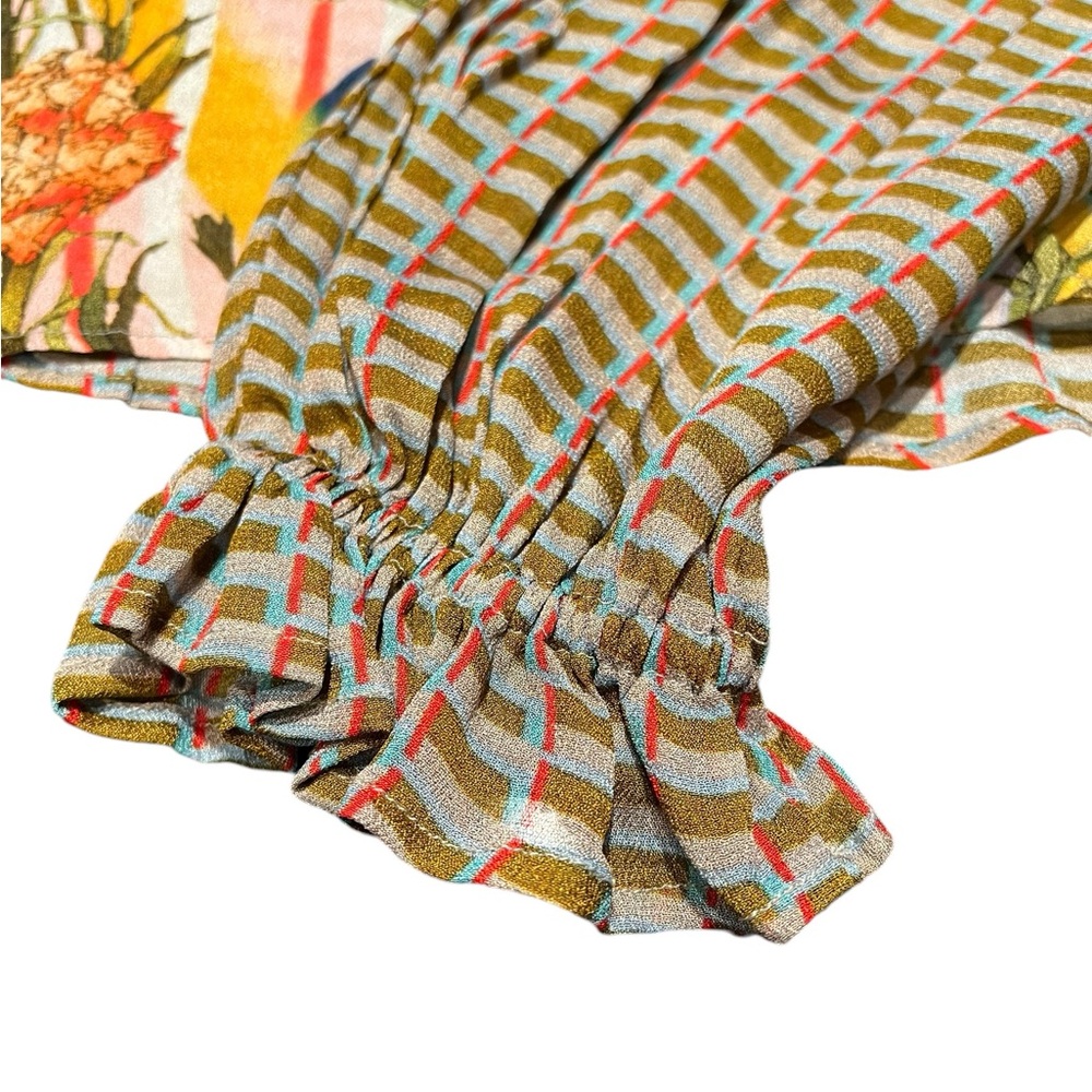 NWT Anthropologie blouse beautiful flower design on front checked back - Picture 6 of 8